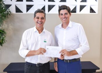 Mazinho dos Anjos ingressa no MDB com aval de Ricardo Ferraço e reforça bloco governista no Espírito Santo