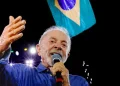 Reeleição de Lula: após Circuit Breaker, Ibovespa abre em queda de 16,8%; dólar dispara