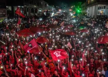 Vitória de Lula repercute na imprensa europeia e asiática